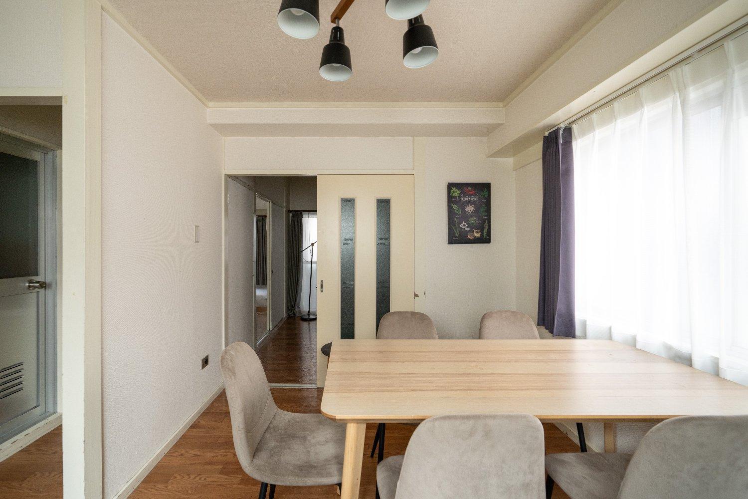 Apartment Tsukimura Building *