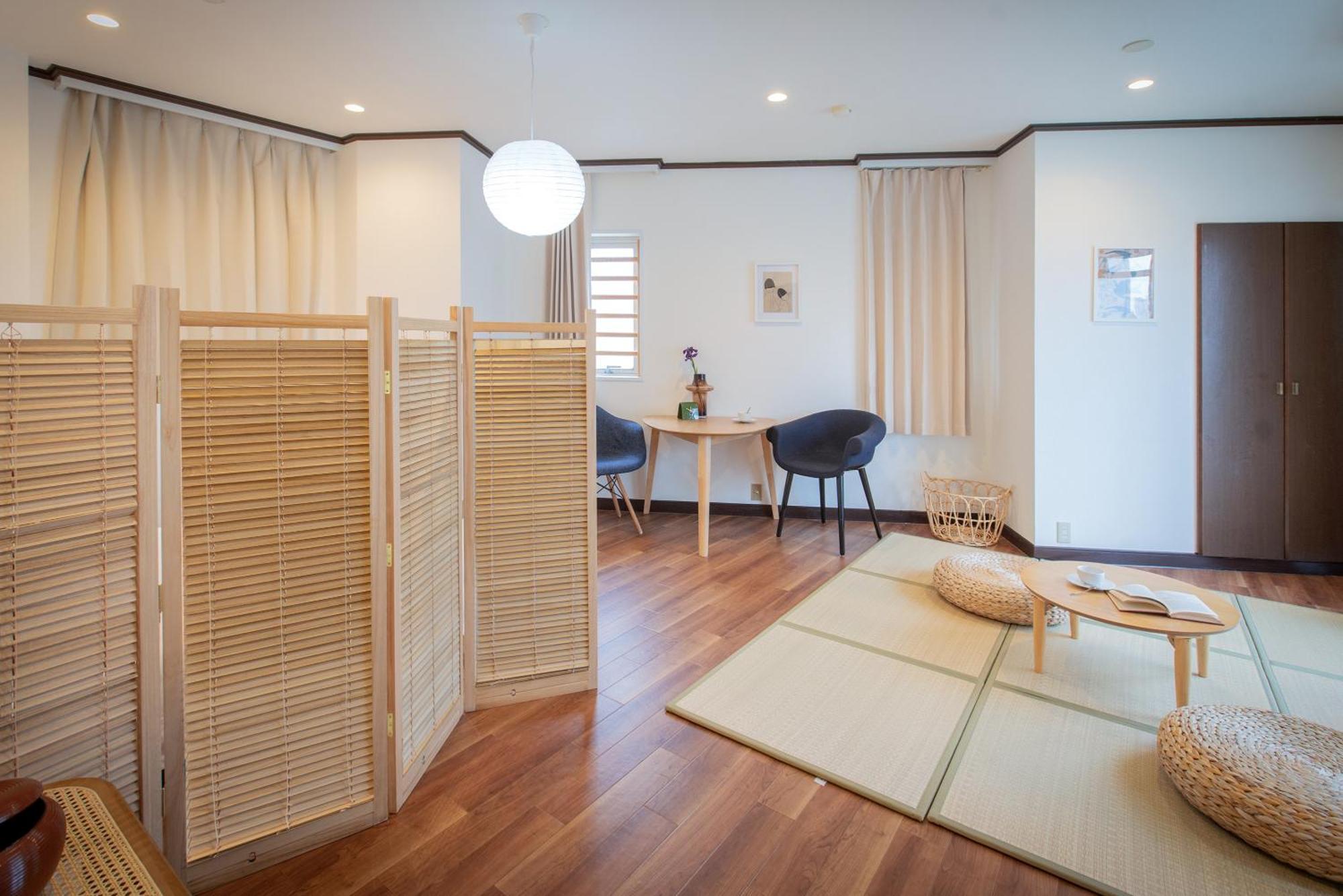 Apartment Skyview Serenity Duplex Shinjuku Tokyo