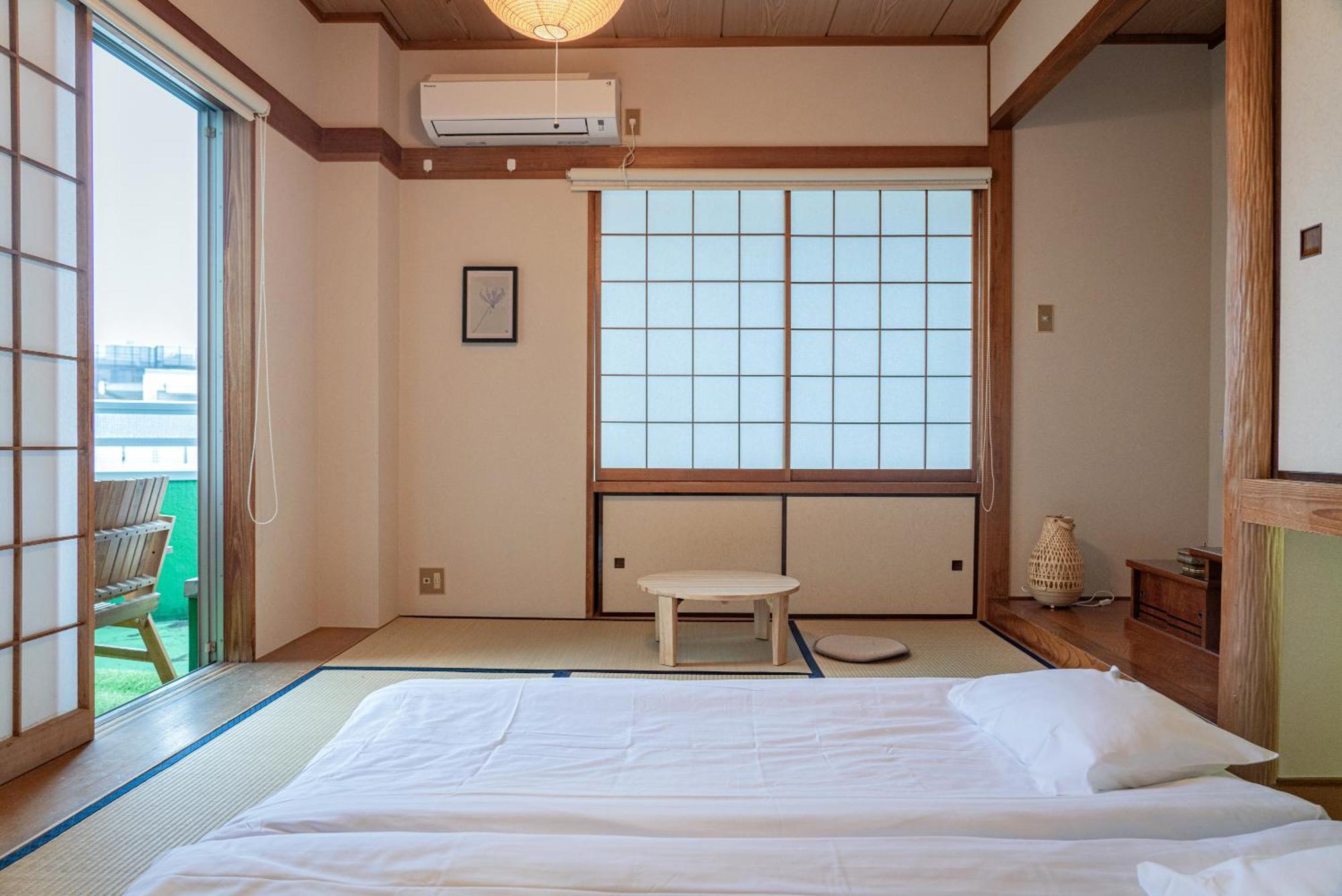 Skyview Serenity Duplex Shinjuku Apartment *