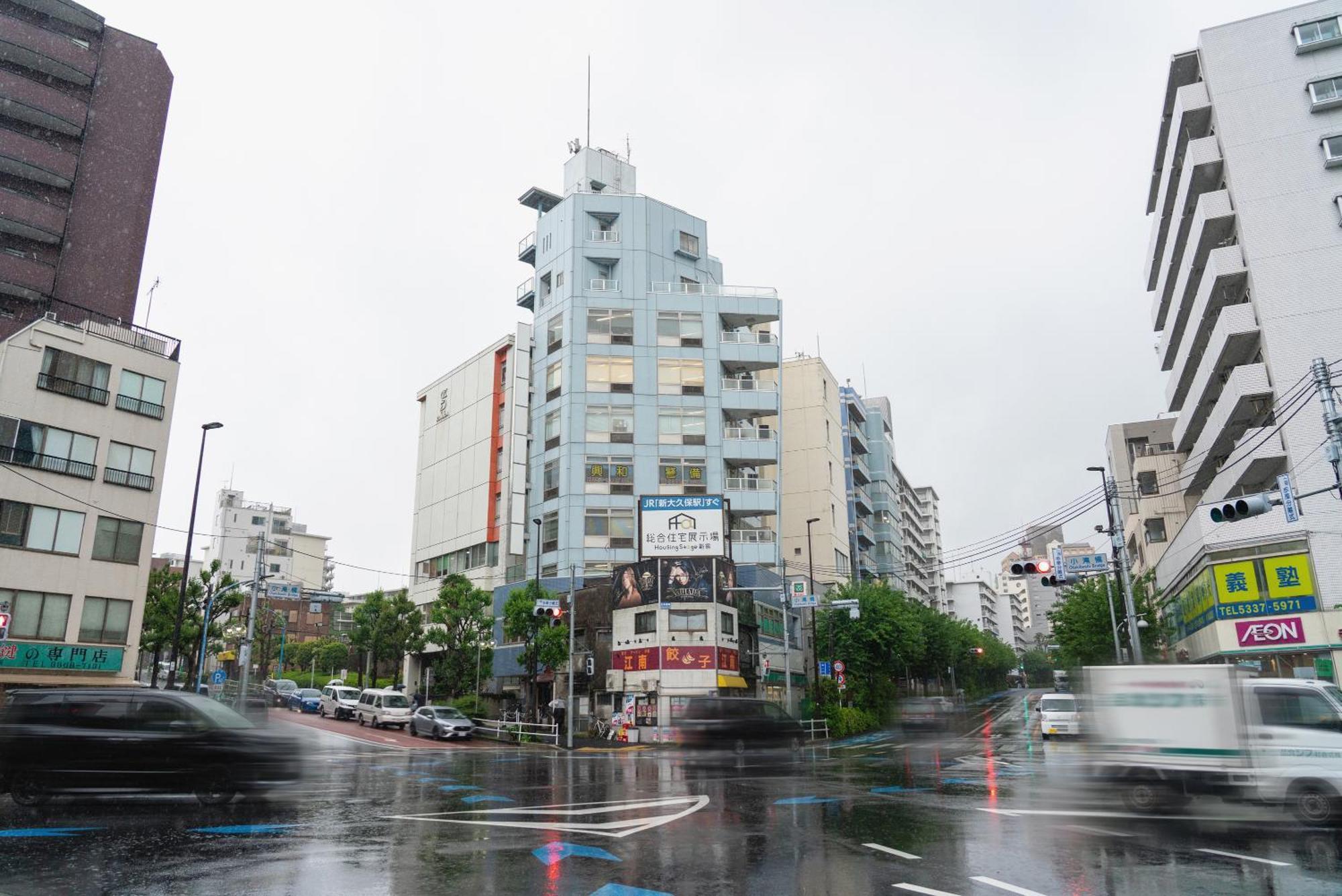 Skyview Serenity Duplex Shinjuku Tokyo