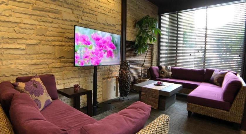 Bougainvillea Akebonobashi Hotel