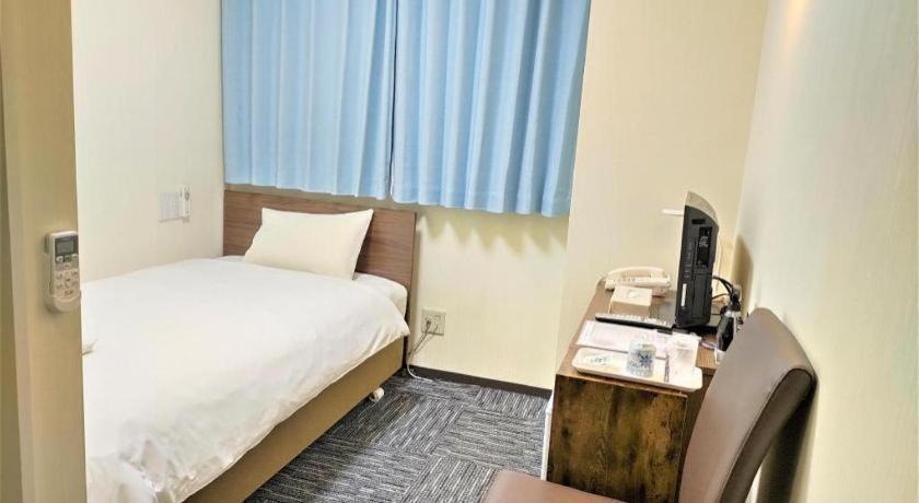 Ikebukuro Royal Higashiguchi 2* Tokyo