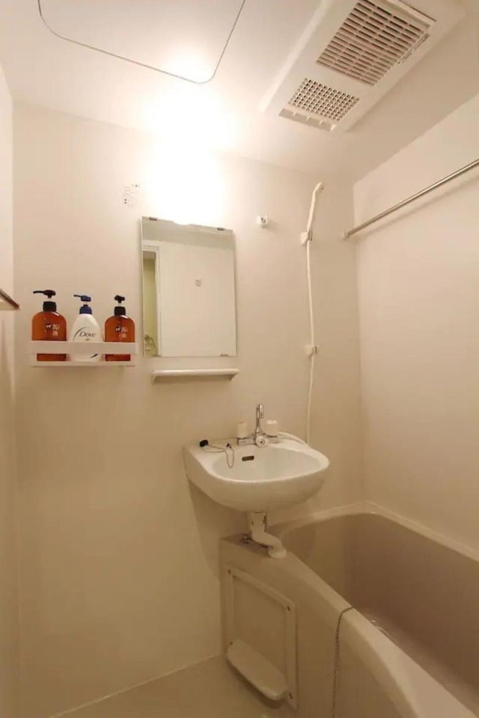 Building A101 / Vacation 1275 Apartment
