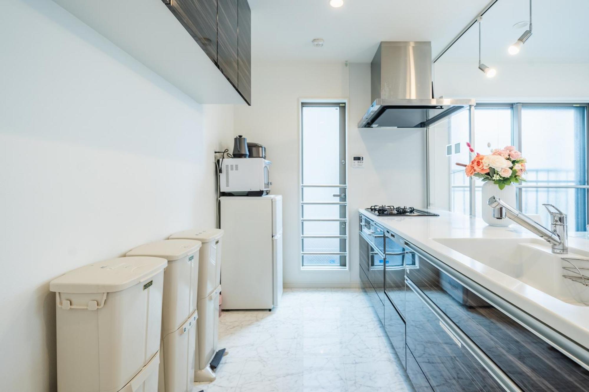 Apartment Qiqi House Tokyo: Spacious New For 8 With Easy Airport & Access Tokyo