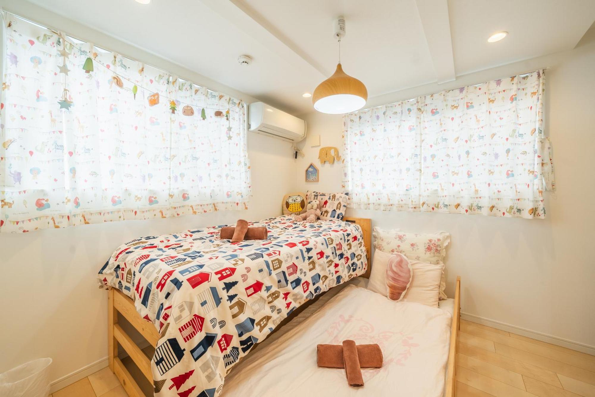 Qiqi House Tokyo: Spacious New For 8 With Easy Airport & Access Apartment