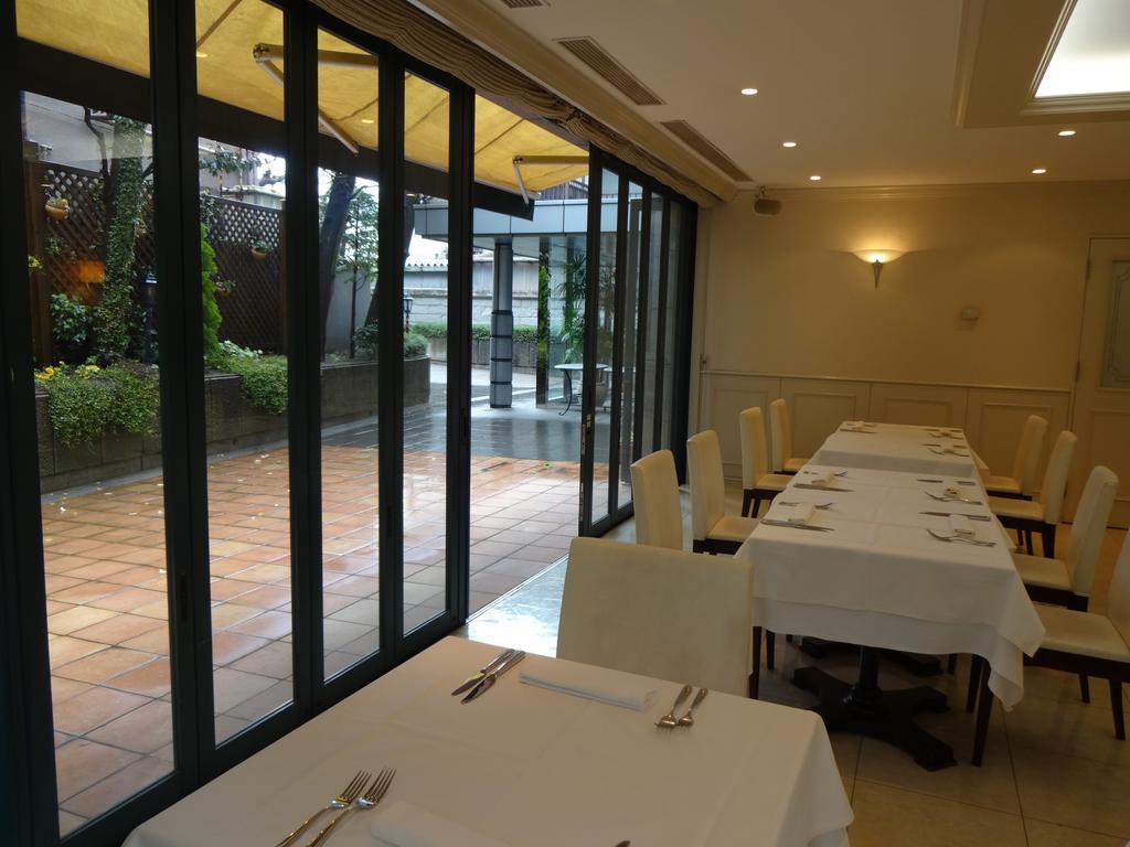 Forest Hongo Hotel 3*