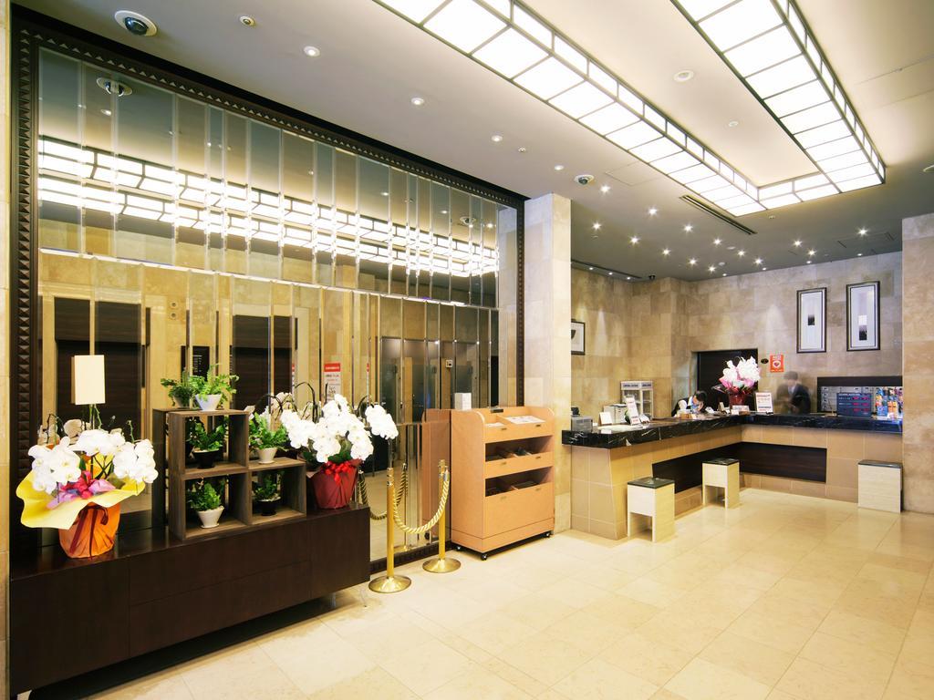 Hotel Wing International Premium Yotsuya 3*