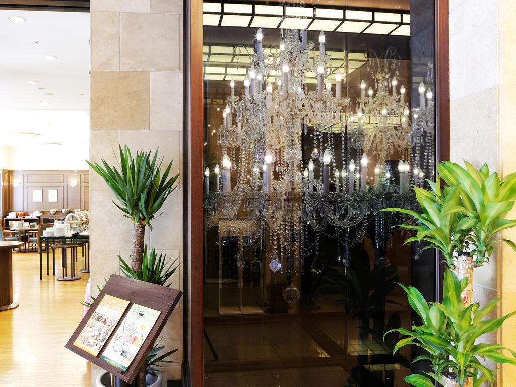 Wing International Premium Yotsuya 3*
