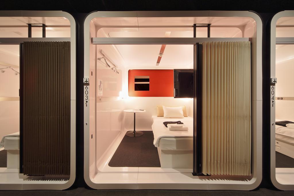 Capsule hotel First Tsukiji 2*