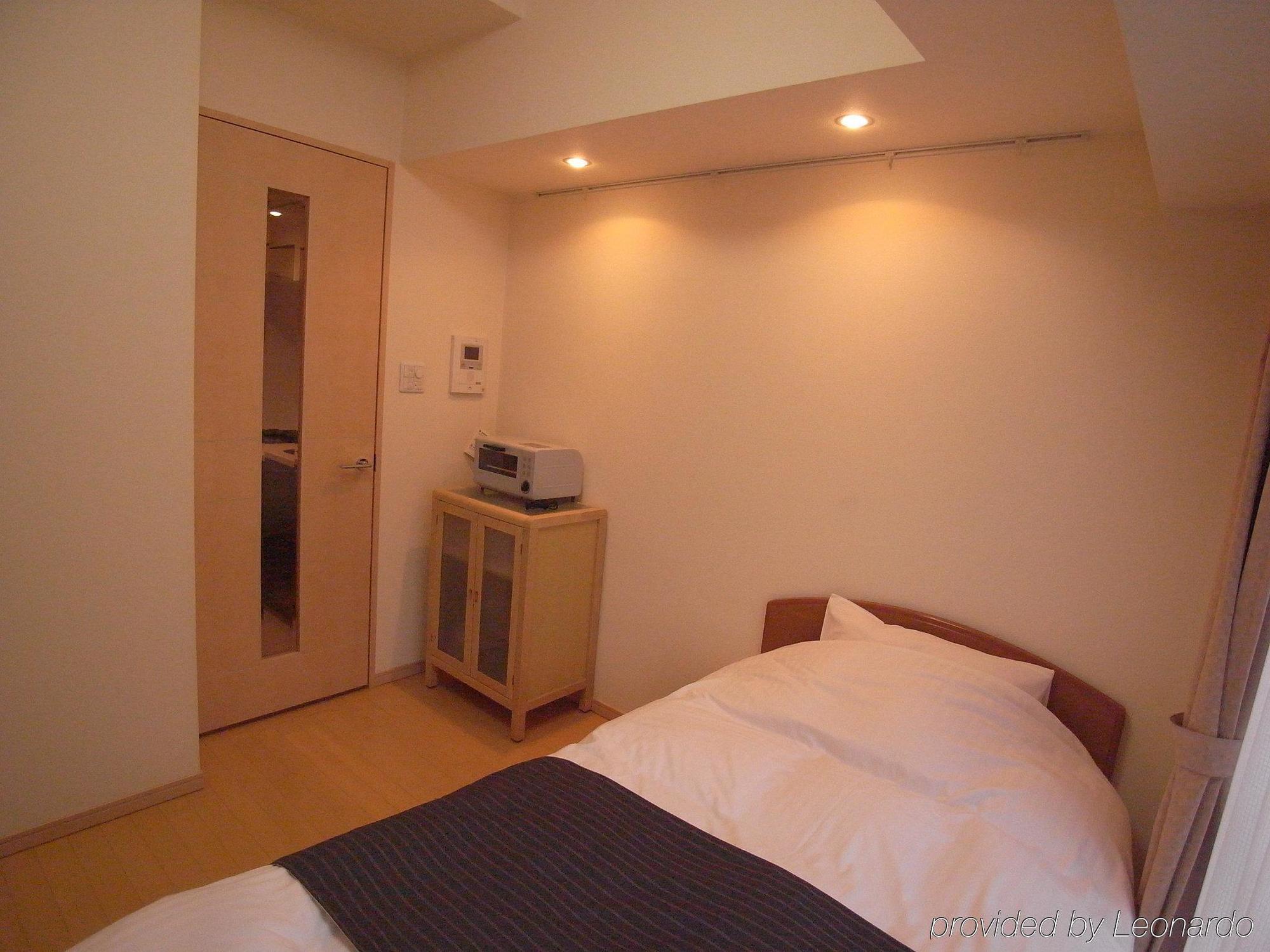 Concieria Shimbashi Apartment