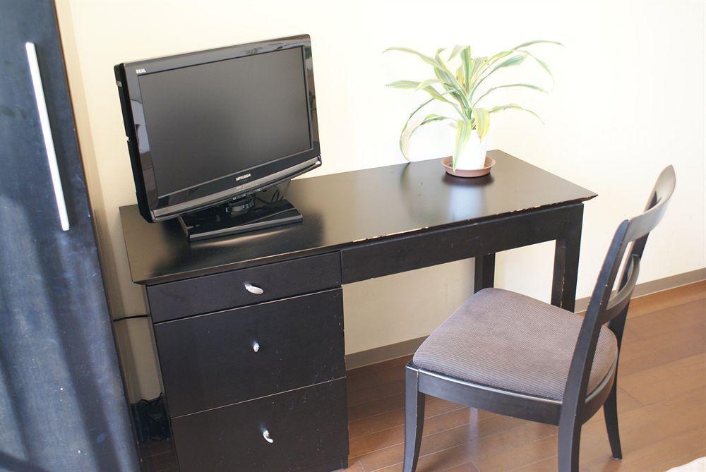 Hotel Livemax Budget Higashi Ueno 2*