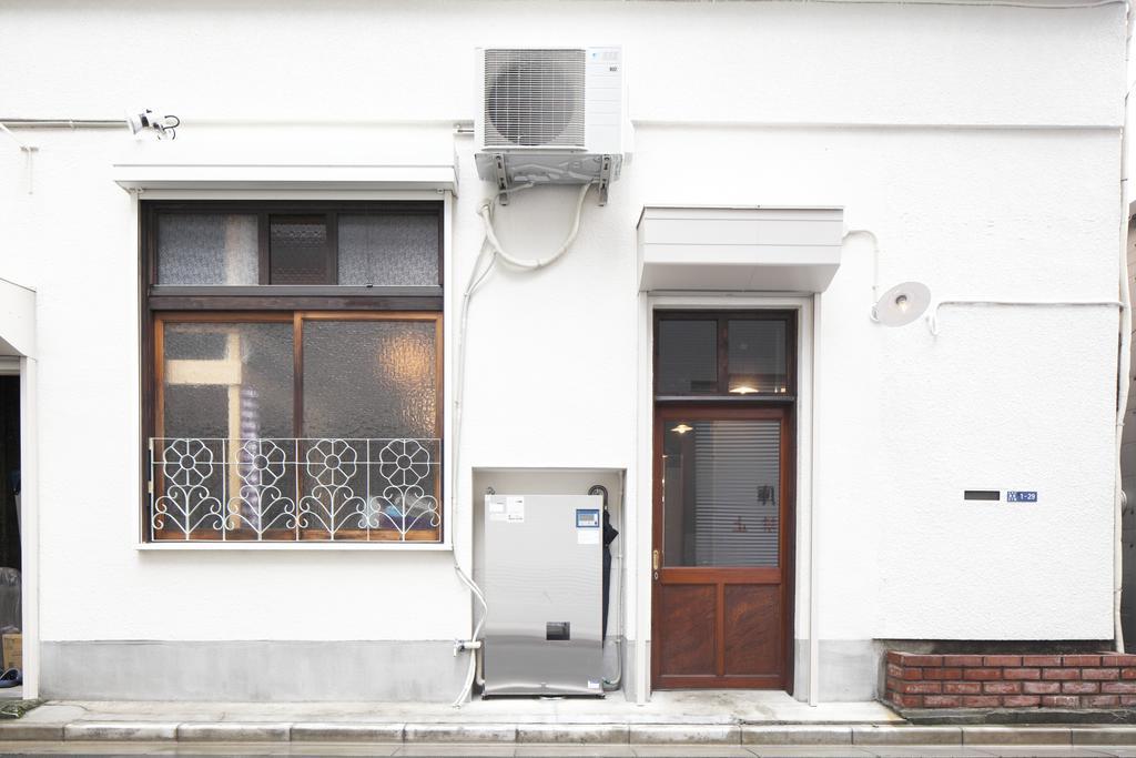 Hikari Hostel *