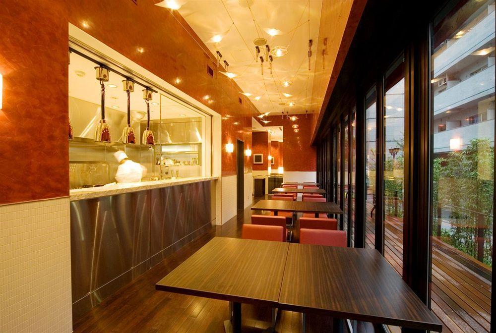 Monterey Hanzomon Hotel 4*