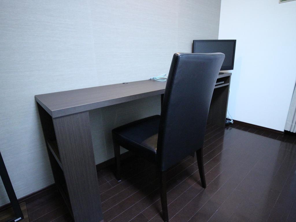 Palace Kojimachi Apartment *