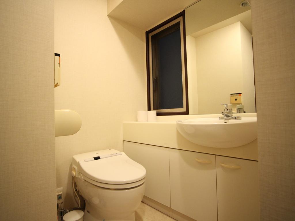 Apartment Palace Kojimachi Tokyo