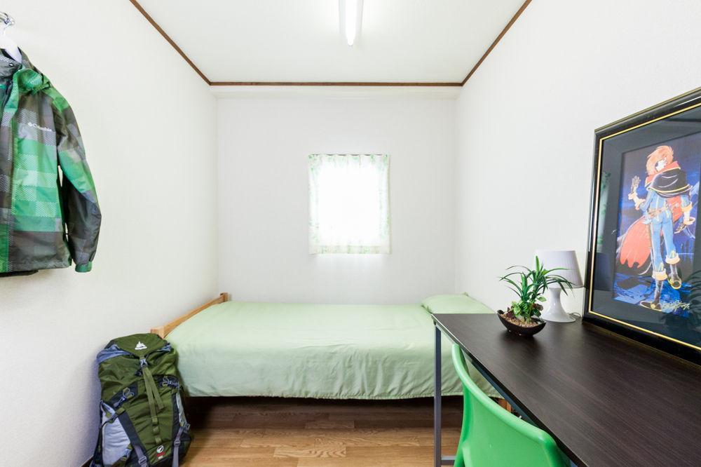Gotanda Broadway Apartment Tokyo
