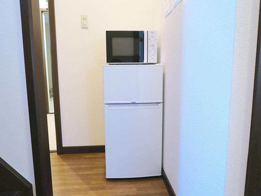 Kiki Househ --self Check-in -- Number & Password Is In The Following Email Apartment *
