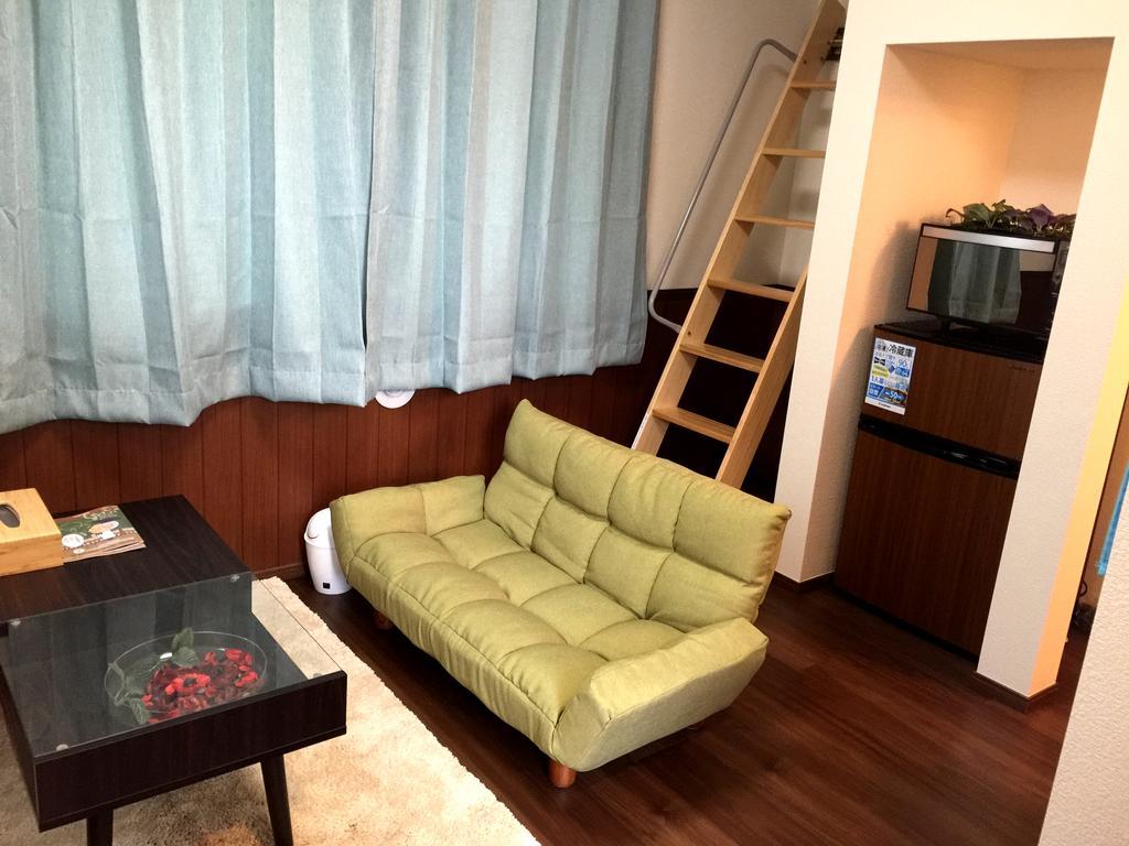 Cosmos Nakano Apartment *