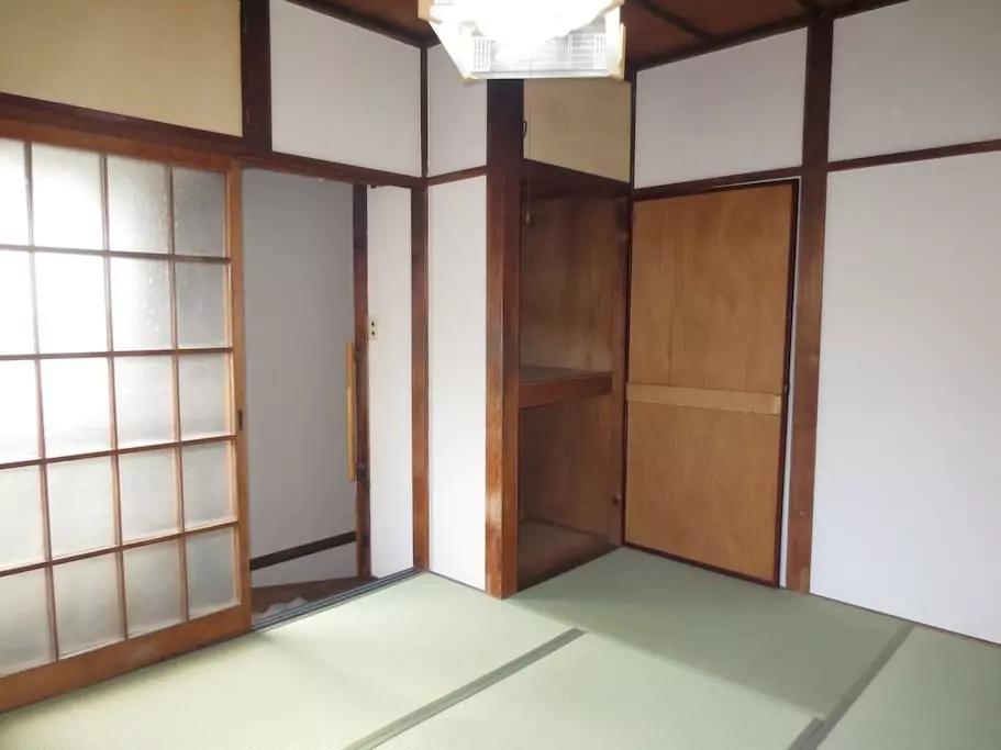 Apartment Traditional Japanese House By Waseda, Shinjuku