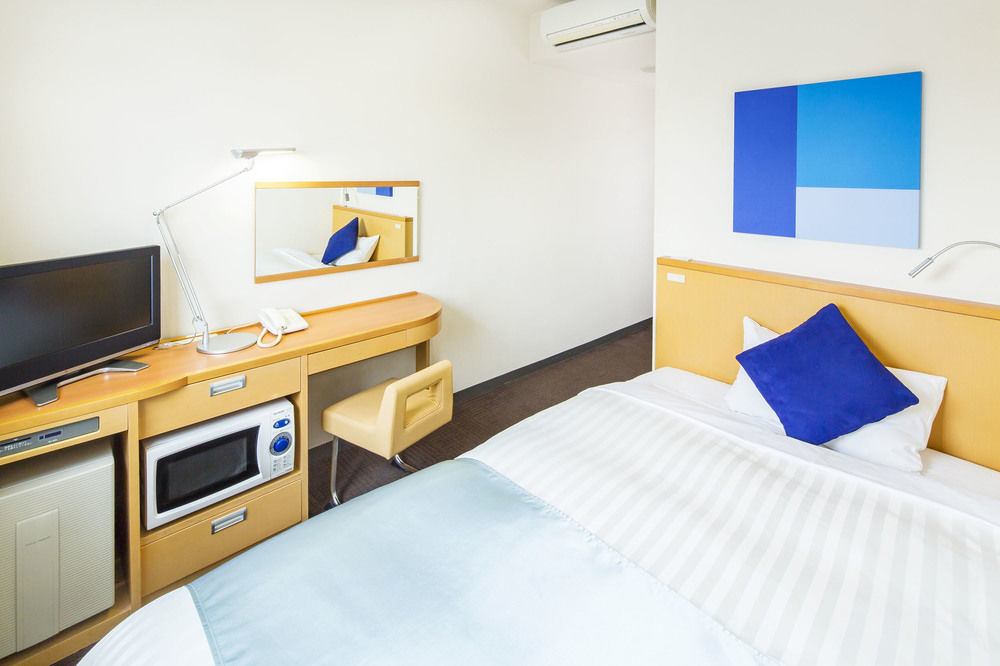 Lumiere Nishikasai Hotel 3*
