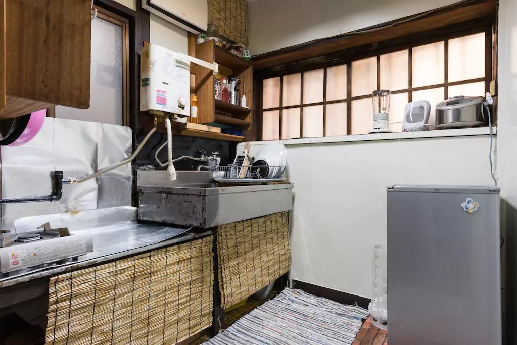 Guest house Lovely Old House On River Tokyo