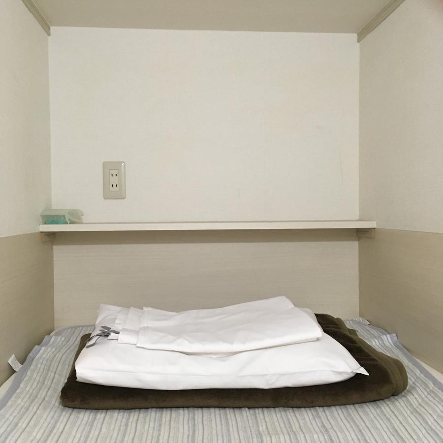 1 Night 1980 Asakusa Simple Capsule hotel