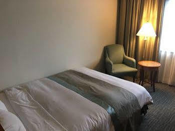 Jal Tamachi Economy hotel Tokyo