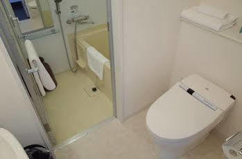 Aparthotel Oakwood & Ariake 4*