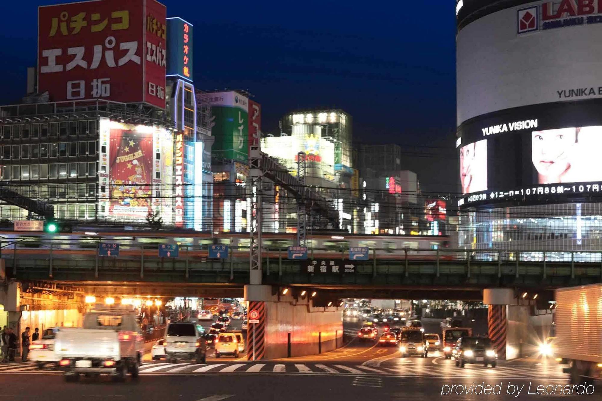 Ibis Shinjuku Hotel 3*