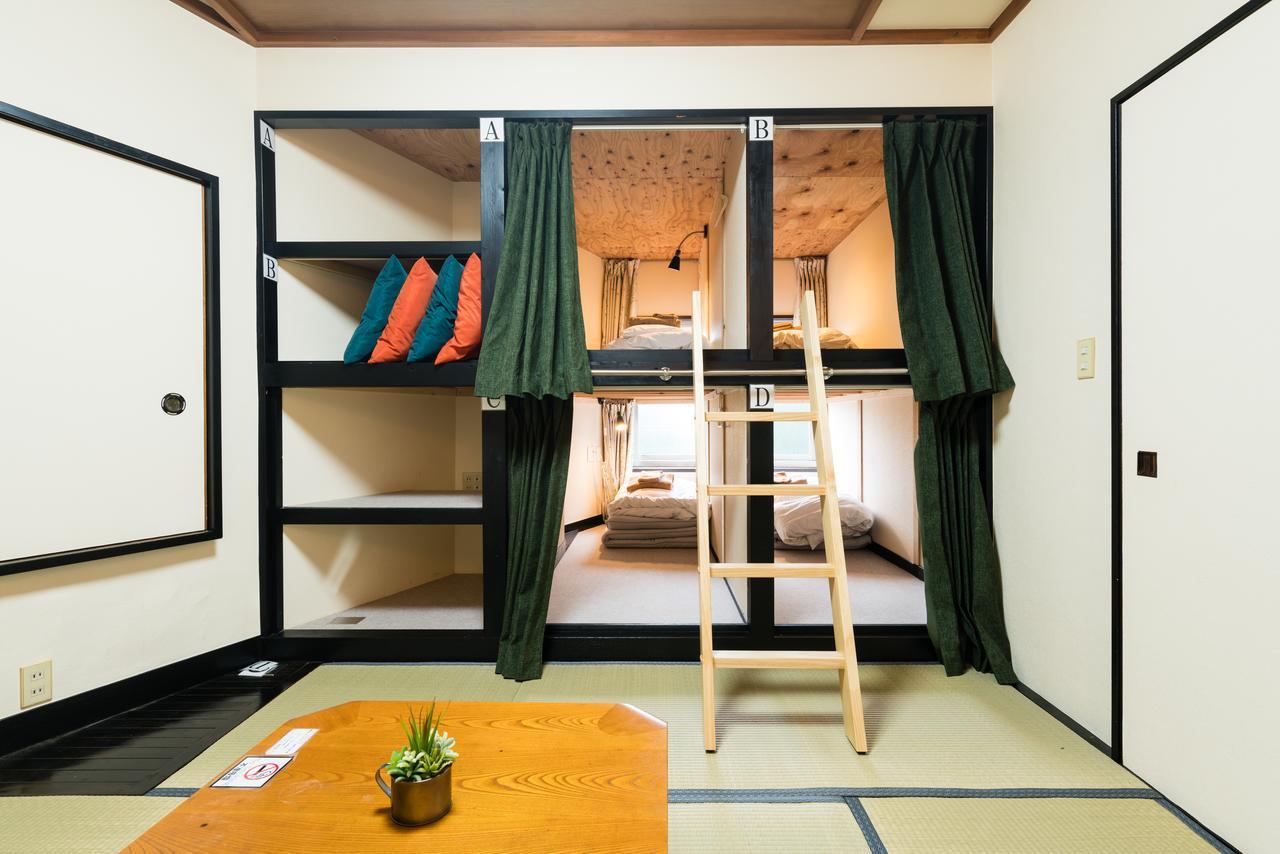 Hostel Ouji Music Lounge *