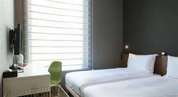 Agora Place Asakusa 3*