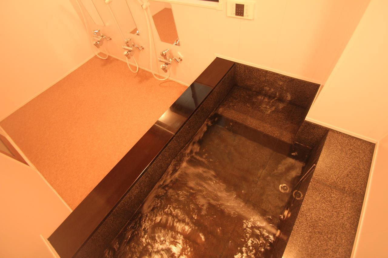World Travelers House Creaun Tokyo