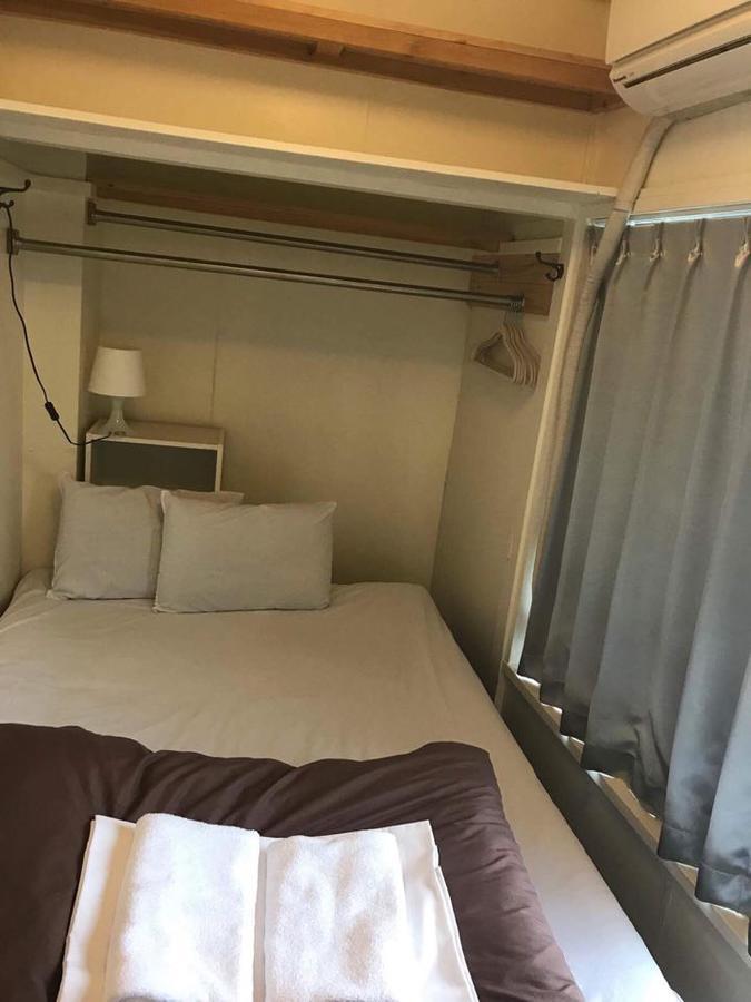 World Travelers House Creaun Bed & Breakfast Tokyo