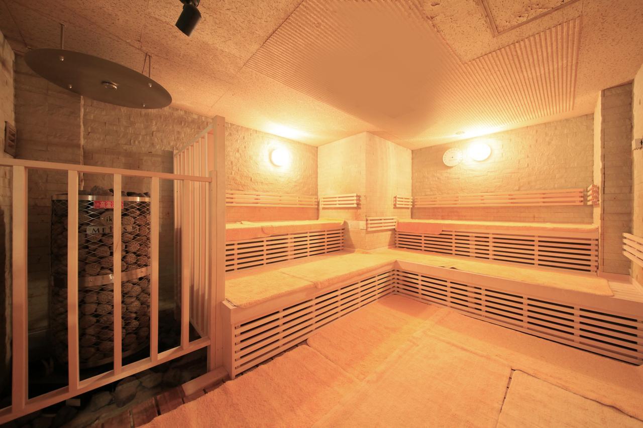 Ueno Station Oriental 1 Male Only 2*