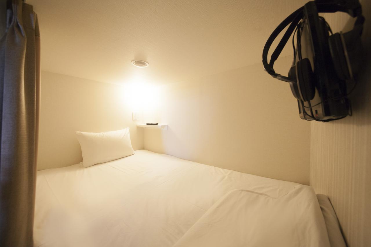 Ueno Station Oriental 1 Male Only 2*