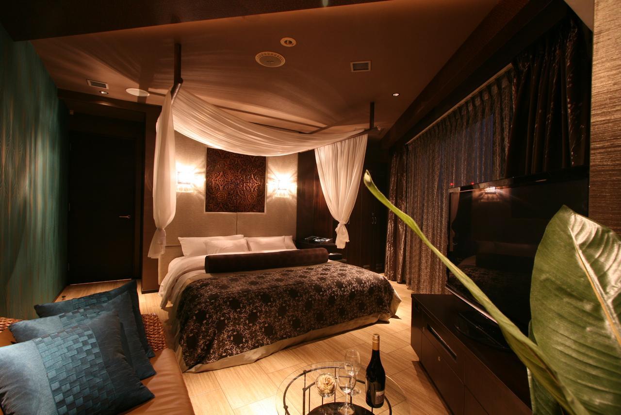 Varkin (adults Only) 3*