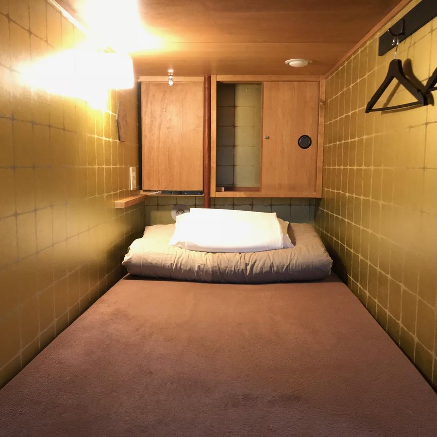 Capsule hotel Khaosan Tokyo Samurai *
