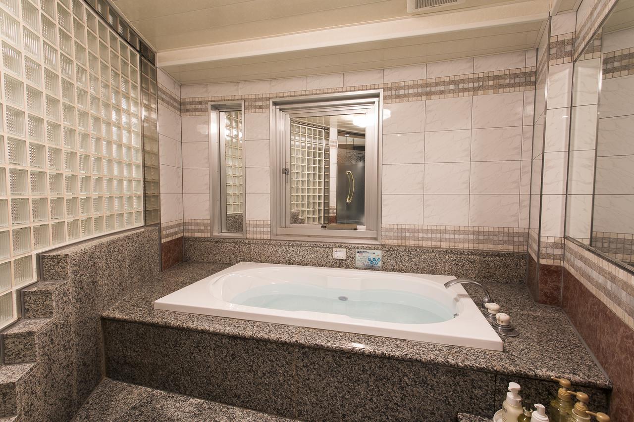 Pal Otsuka -adult Only- Love hotel Tokyo