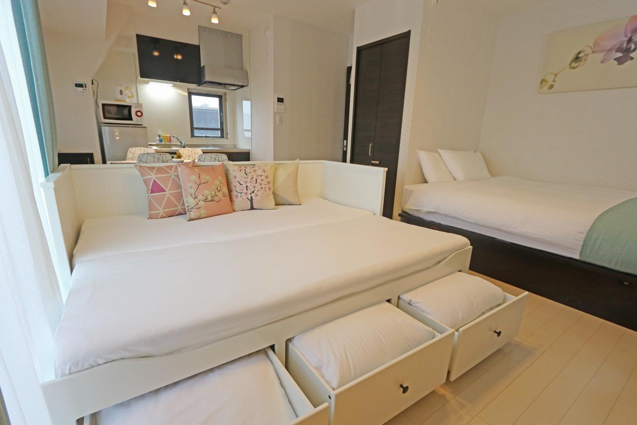 Petit Grande Homes
