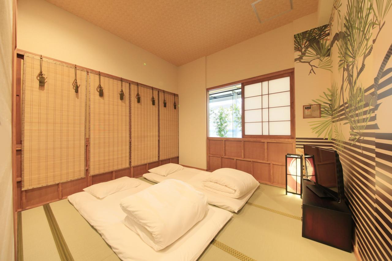 Ueno Station Oriental 1 Male Only Hotel 2*