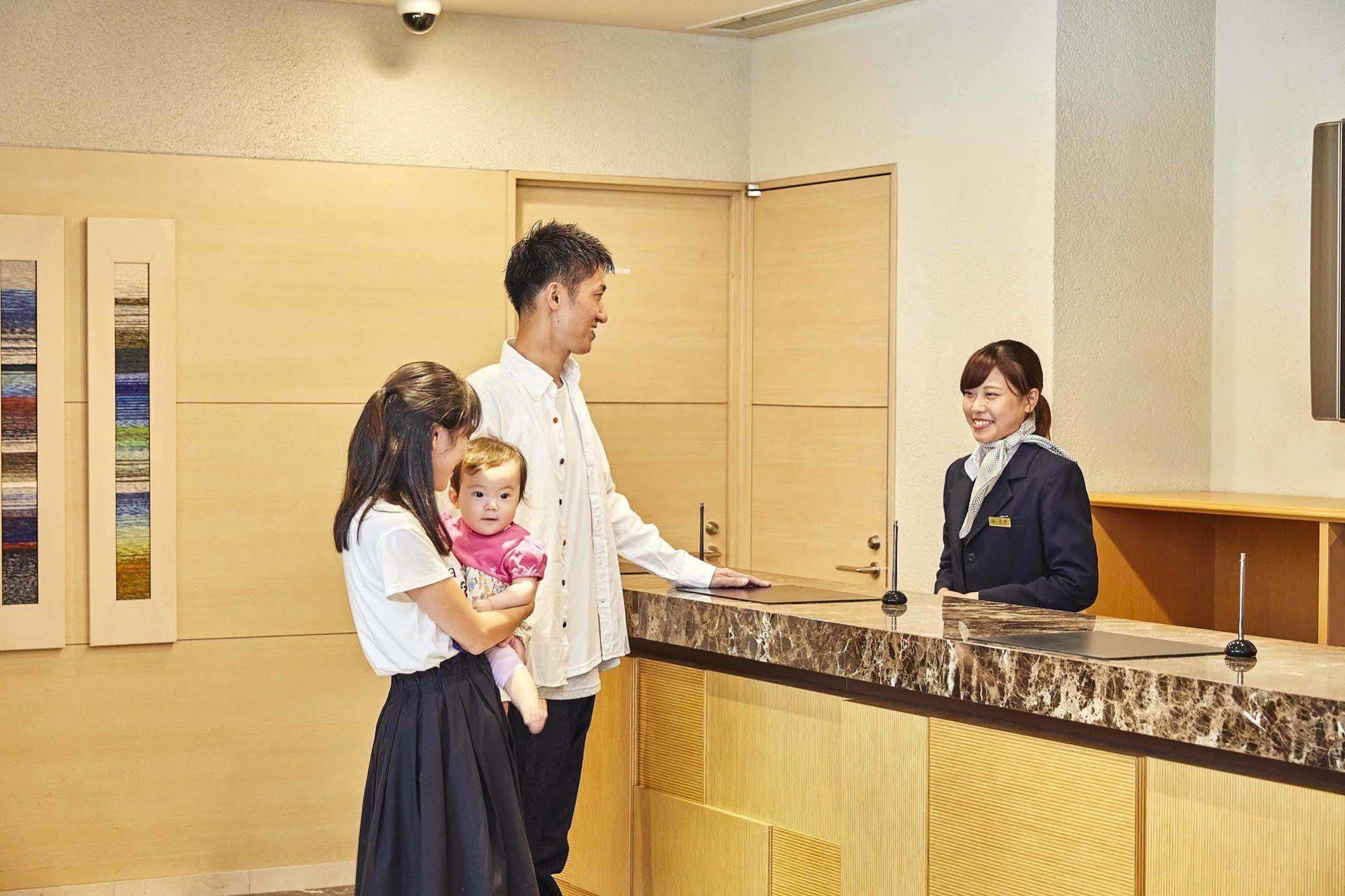 Lumiere Nishikasai 3*