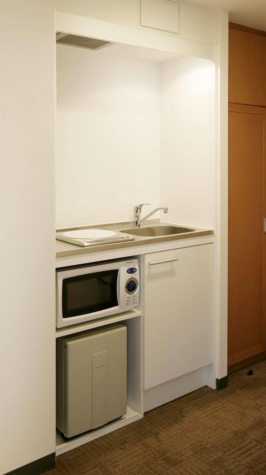 Lumiere Nishikasai Hotel