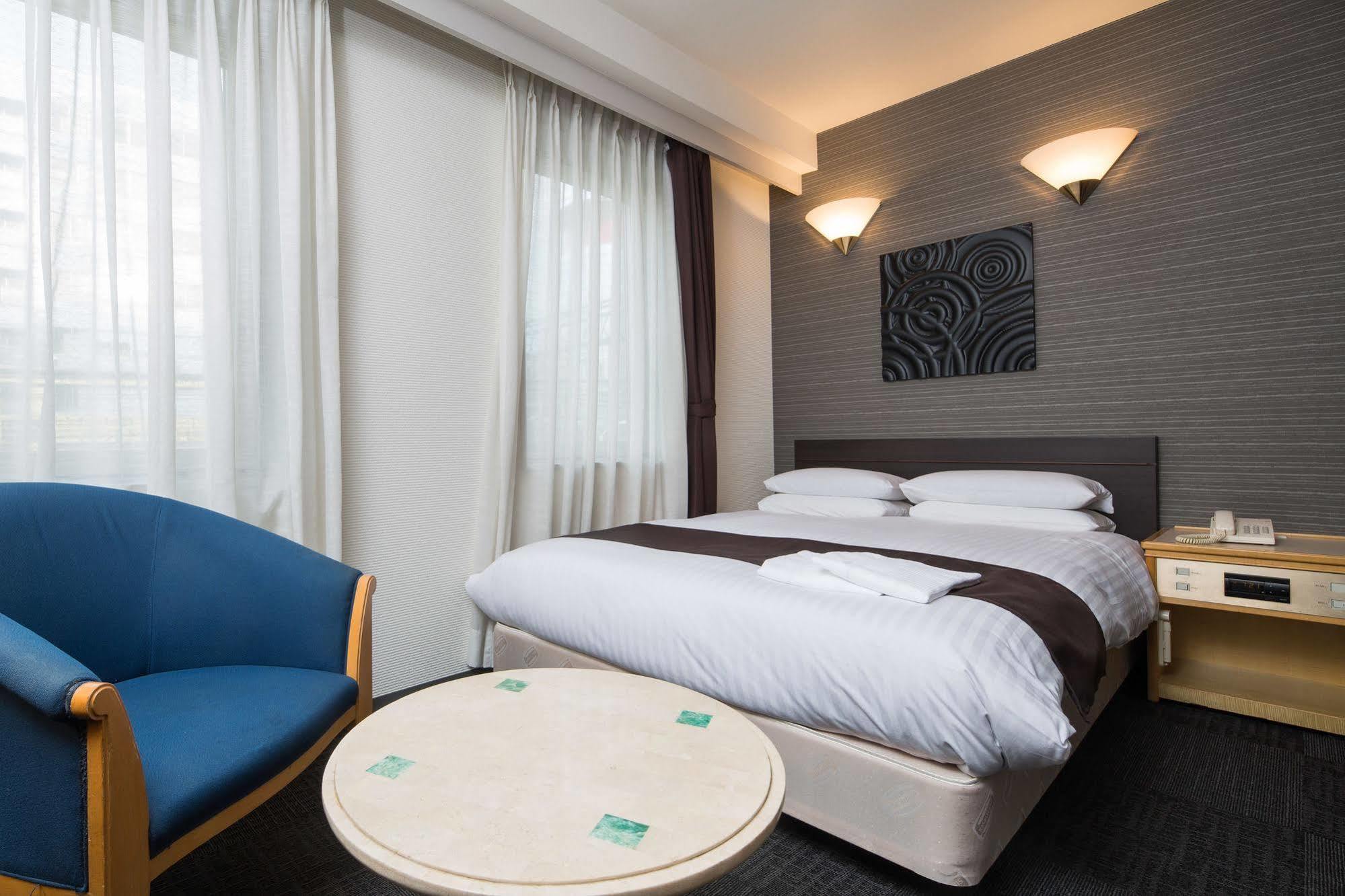 Hotel Urvest Kamata 4*