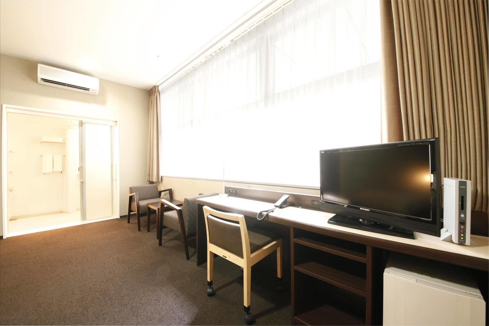 Hotel Mita Kaikan