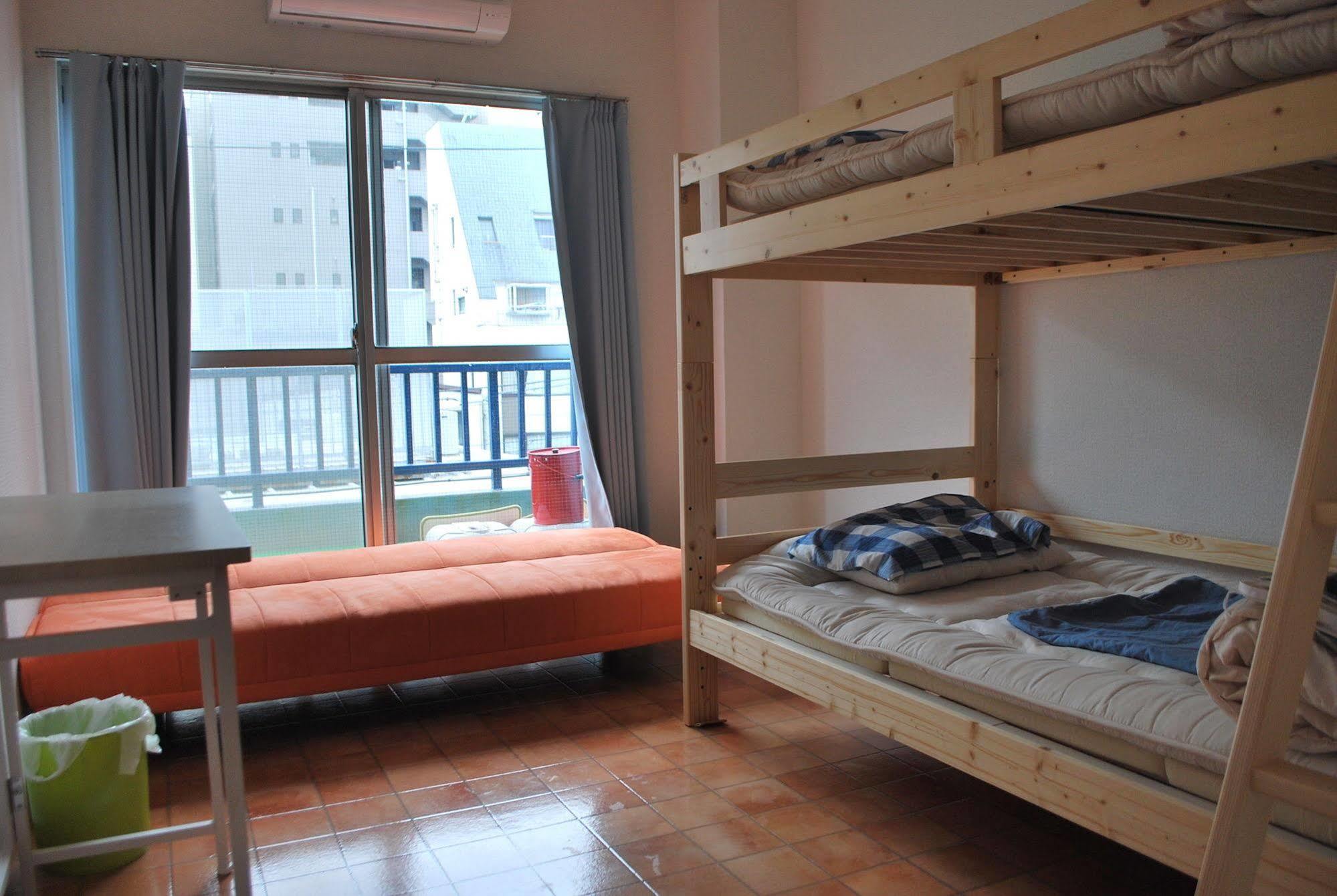 Tsubame Asakusabashi: Base With Kitchen & Laundry Tokyo