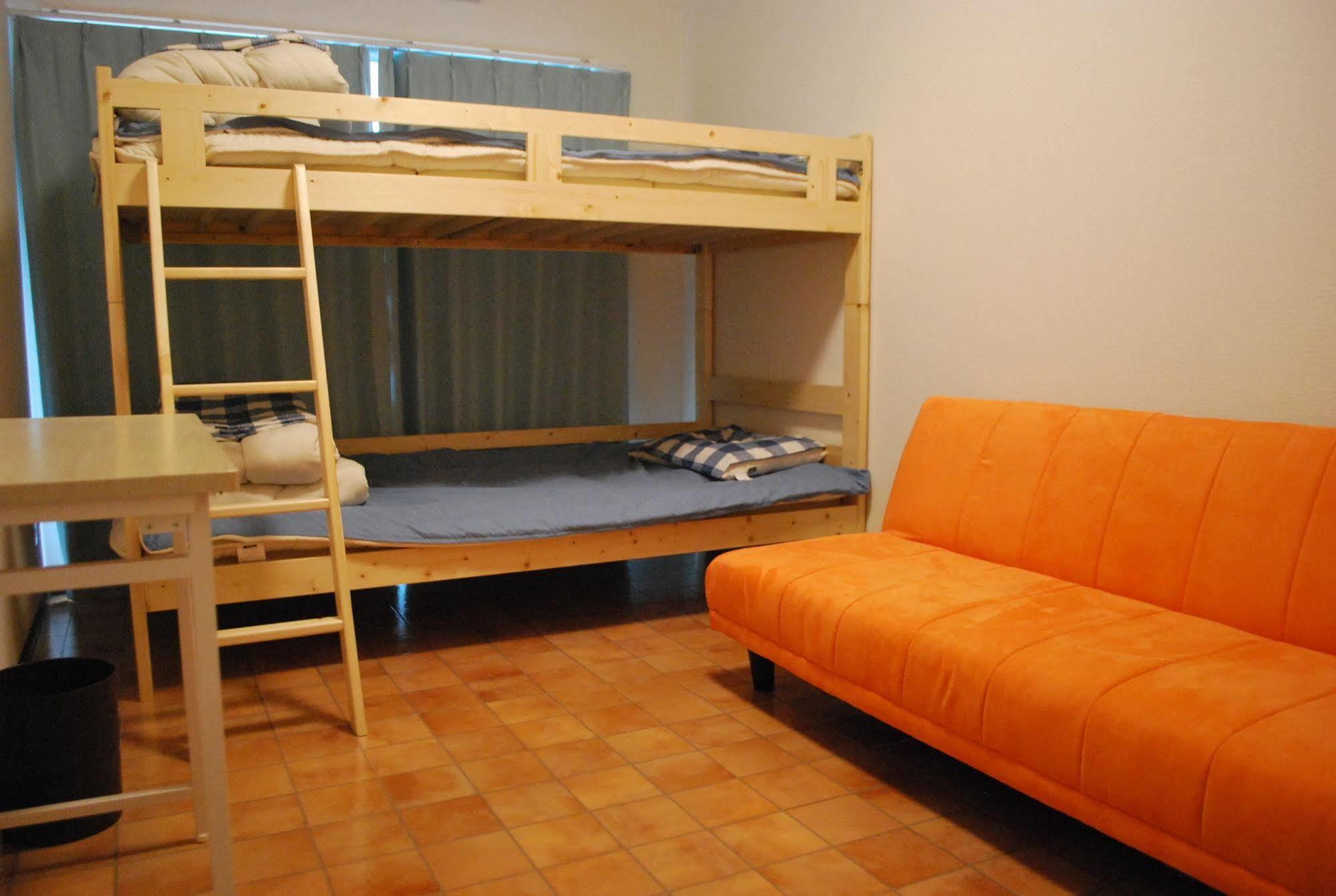 Tsubame Asakusabashi: Base With Kitchen & Laundry Tokyo