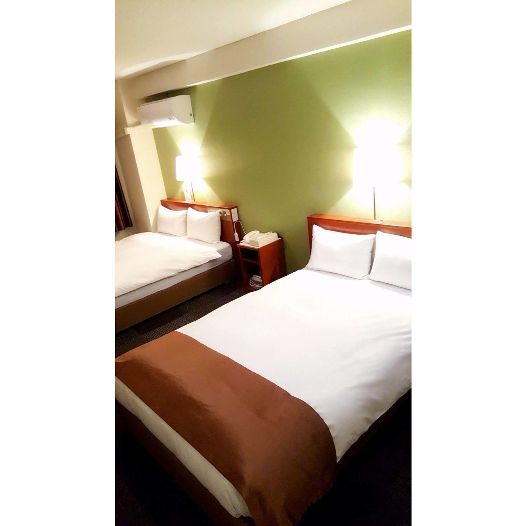 Hotel Plaza Tokyo