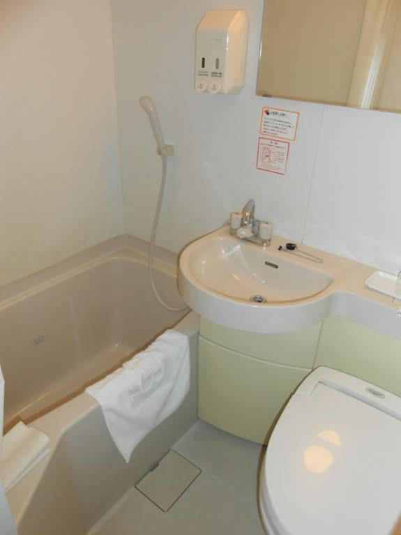 Hotel R&b Otsuka Eki Kitaguchi - Vacation 40488v 2*