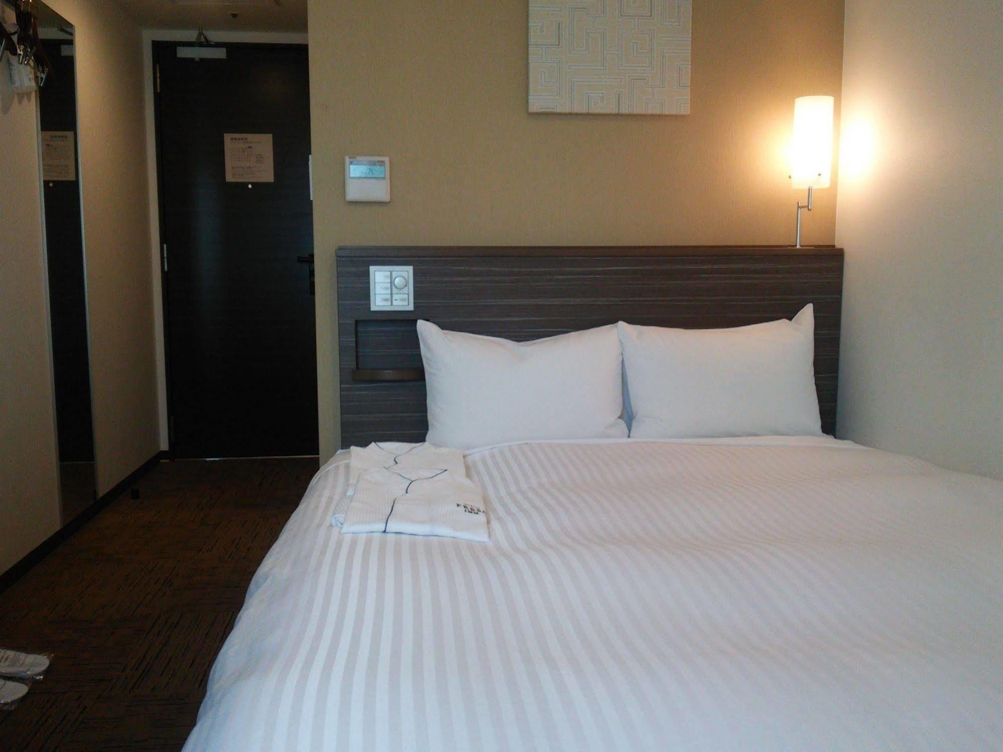 Sotetsu Fresa Shimbashi Hibiyaguchi Hotel 3*