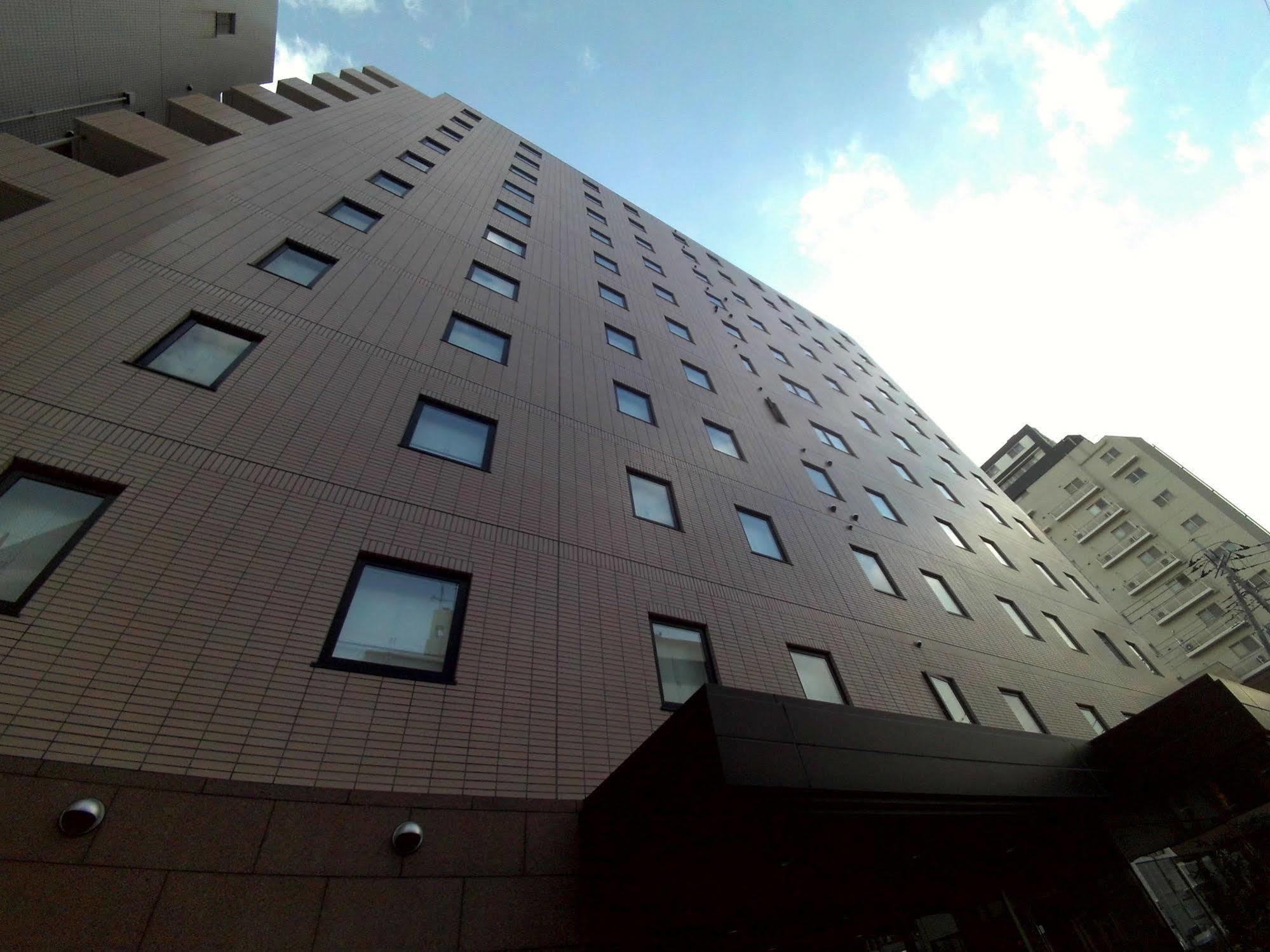 Smile Ayase Ekimae Tokyo